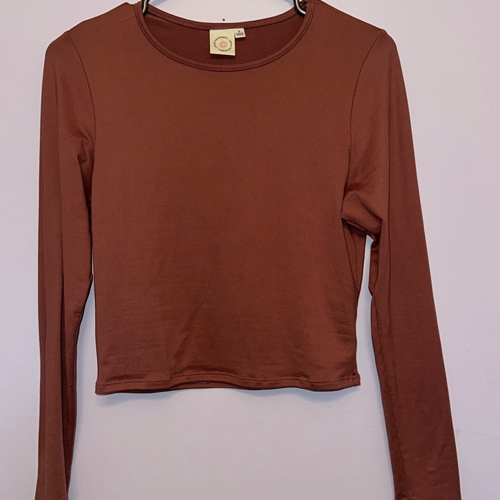 Cropped Soft and Stretchy long sleeve tee 🤩